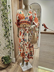 Vestido midi estampa brasilidade fundo off-white