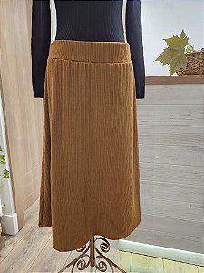 Saia midi em malha canelada evasê
