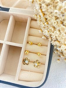 Trio de Brincos Floral Folheado a Ouro