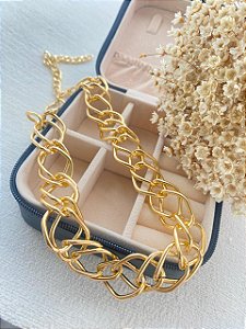 Colar Choker Elos Luxo Folheado a Ouro