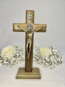 Crucifixo de madeira - 17 cm