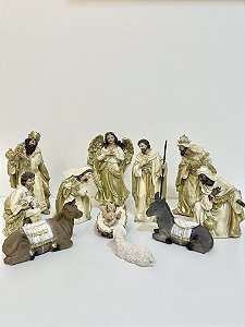 Presépio Sagrada Família Completo em Resina Dourado - 20 cm