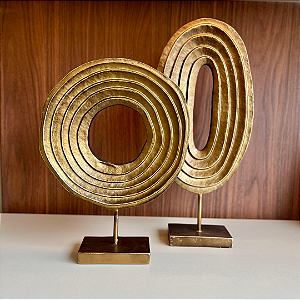 Escultura em poliressina