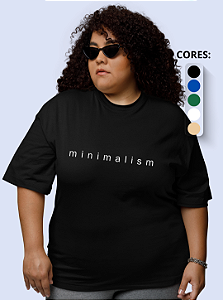 T-shirt Plus Size Feminina "Minimalism"