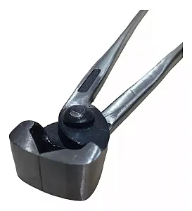 Alicate Torquês c/ arrancador 7''