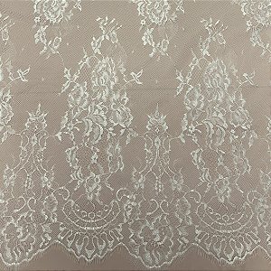 Renda Chantilly 40006 Off White - valor referente peça de 3 metros