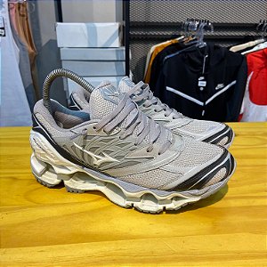 MIZUNO WAVE PROPHECY LS