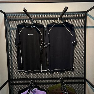 CAMISETA ESPORTIVA DRI-FIT NIKE UV COMPRESSÃO