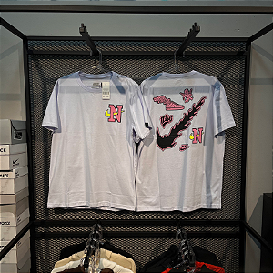 CAMISETA COTTON NIKE STICKERS