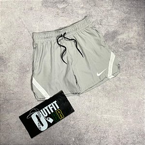 BERMUDA ESPORTIVA NIKE DRI-FIT 1