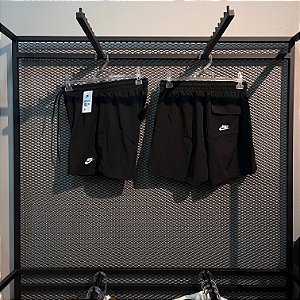 BERMUDA ESPORTIVA DRI-FIT NIKE 16