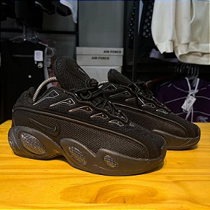 TÊNIS NOCTA X NIKE GLIDE "TRIPLE BLACK"