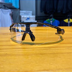 ÓCULOS OAKLEY RADAR EV CLEAR TO BLACK IRIDIUM PHOTOCHROMIC