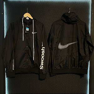 JAQUETA CORTA VENTO NIKE SWOOSH BLACK
