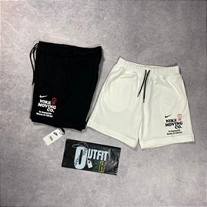 BERMUDA MOLETOM NIKE MOVING CO.