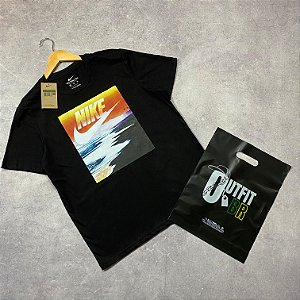 CAMISETA NIKE SPORTSWEAR SUMMER