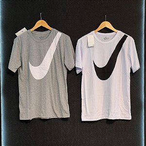 CAMISETA NIKE FACÃO BIG SWOOSH
