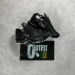 TÊNIS NIKE AIR MAX PLUS TN REVERSE BLACK WHITE