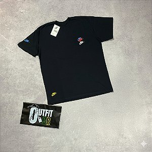 CAMISETA NIKE MULTI SWOOSH