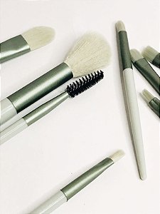 KIT PINCEIS MAQUIAGEM COM ¨8¨ UNIDADES VARIADAS CINZA
