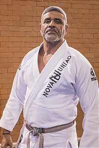 Kimono NU collab Brazil Combat Branco - Bordado