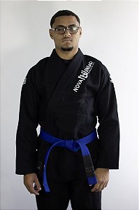 Kimono Neo Pro Adulto Bordado Preto- 30 years