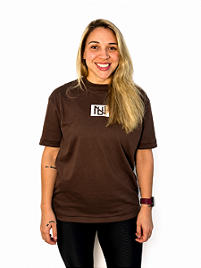 T-shirt Oversized marrom NU - feminina