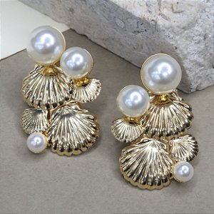 BRINCO MINI CONCHA C/ PÉROLA