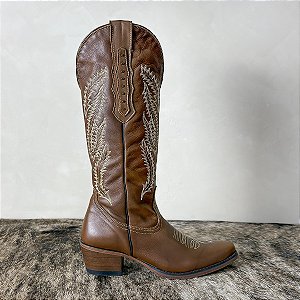 Bota Texana Feminina Couro Bico Fino Cano Baixo Salto Grosso
