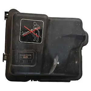 Tampa Caixa Fusivel Citroen C3 2002/2017 9657287180 (usado)