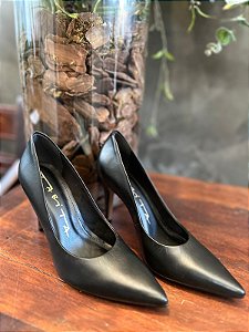 TABITA SCARPIN PRETO