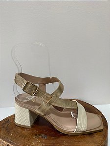 SANDALIA TABITA OFF WHITE / LUMI OURO