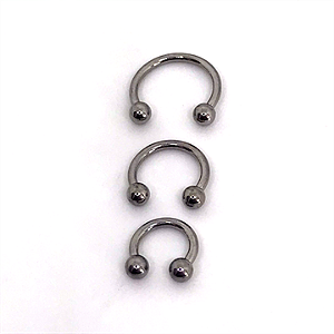 Ferradura de Titânio 10mm