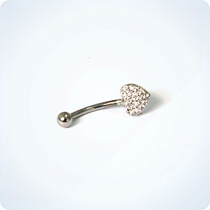 BANANA BELL DECORADO com zircônia formando um CORAÇÃO. (Unid.)