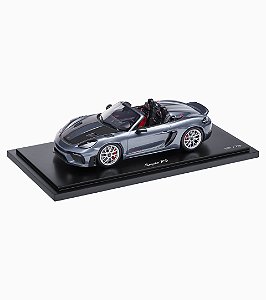 Miniatura 718 Spyder RS 982 1:18 Edição Limitada