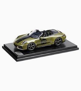 Miniatura Porsche 911 Spirit 70 Escala 1:12