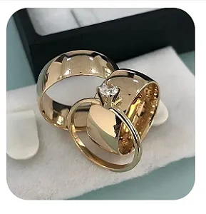 Par de Alianças Boleada 10mm+Solitario de brinde💍