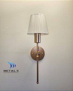 ARANDELA HASTE TUBO 44x12x22CM COM CÚPULA - METAL S ILUMINAÇÃO REF: JL/2407-AR1 COR: CHAMPAGNE