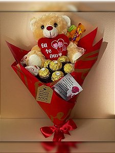 Buquê de chocolates Ferrero Rocher + pelúcia