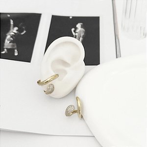 Brinco Ear Hook com zircônias