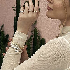 Bracelete tubo ondas