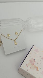 Conjunto kids colar + brinco flor