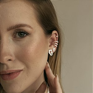 Brinco Orgânico Frisado com Zircônias