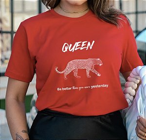 Blusa Feminina T-shirt Vermelha Onça Queen Branca