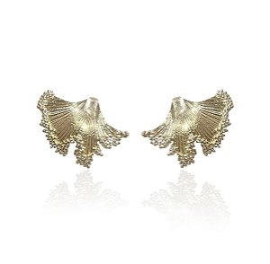 Brinco coral cravejado banho ouro 18K