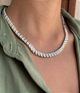 Riviera cravejada banho ouro 18k