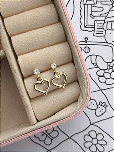Brinco coração infantil banho ouro 18k