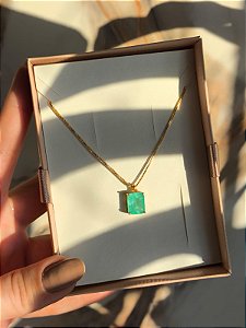 Colar pedra fusion turmalina paraiba banho ouro 18k