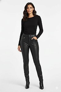 Calça Corino Skinny c/ Bolso