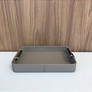 BANDEJA COM REVESTIMENTO EM PU